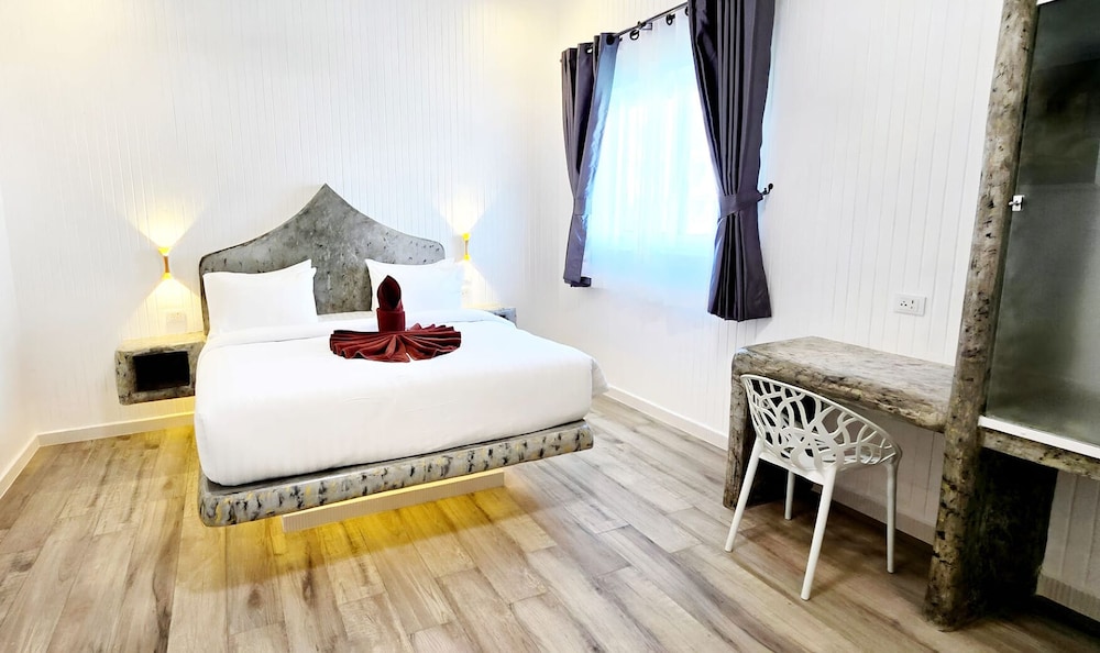 NEBULAND Luxury Pool Villa Pattaya Walking Street