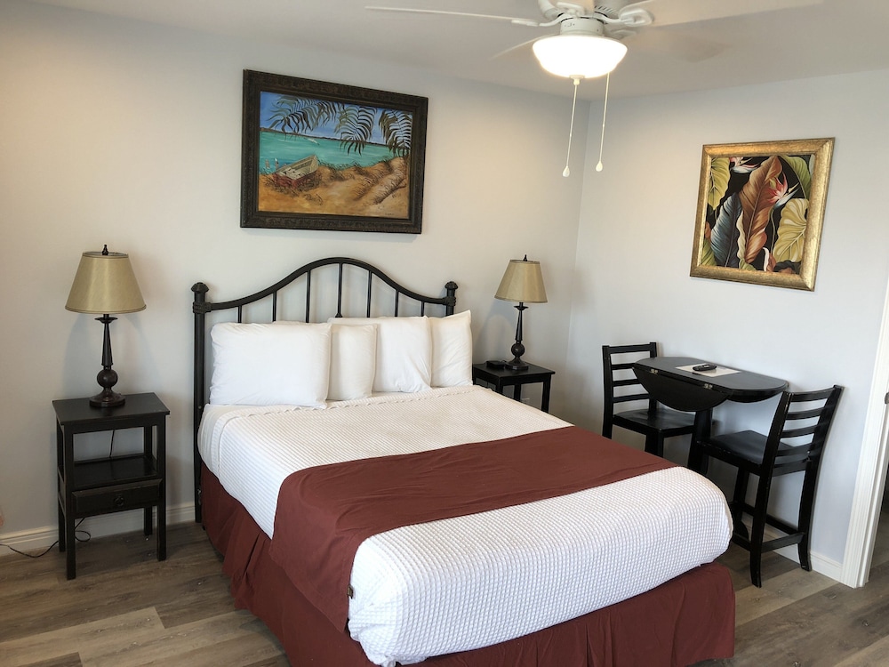 Beachgate Condo Suites And Hotel 237+238+239 3 Bedroom Condo
