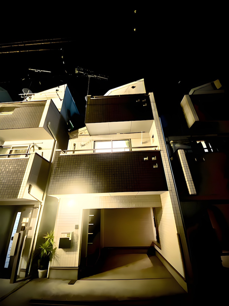 Eternity HOUSE Shinjuku-Okubo