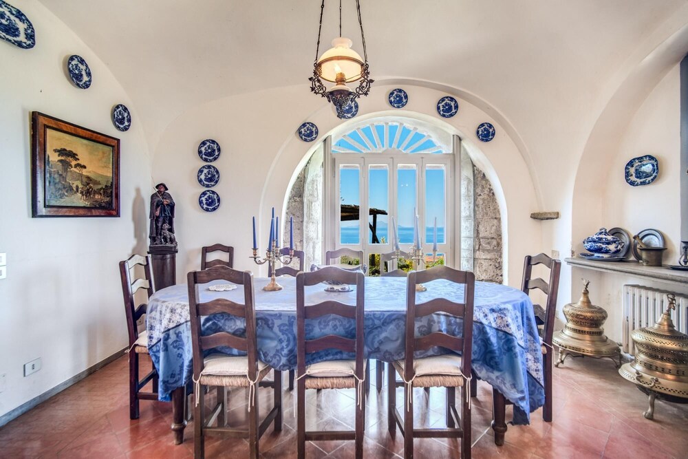 Villa Monticello in Massa Lubrense view 2