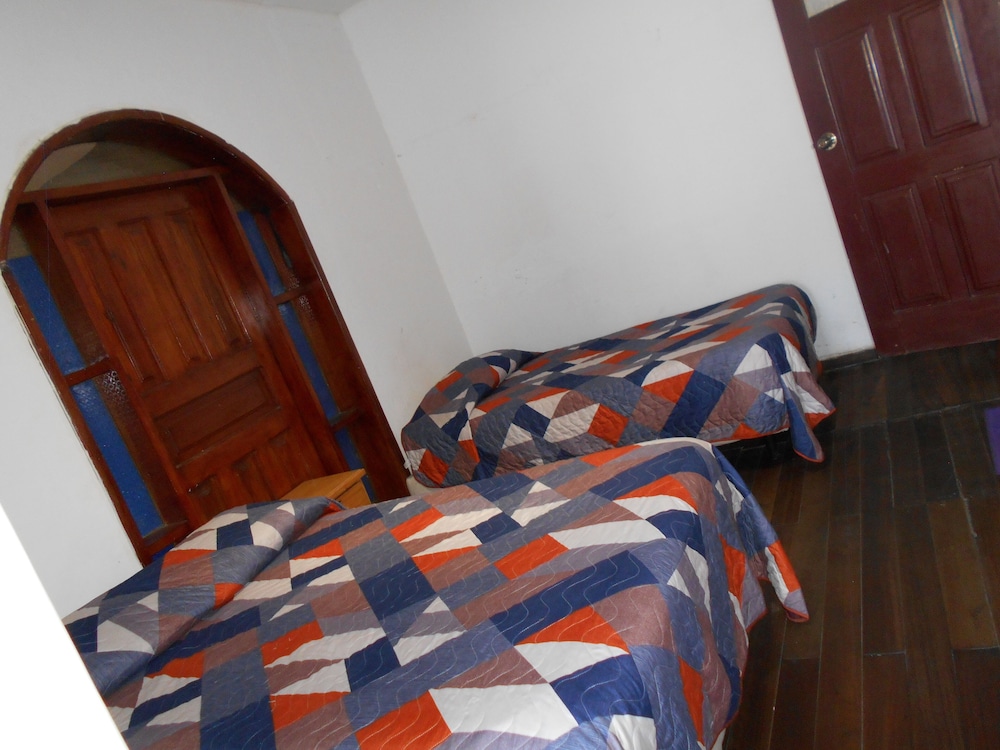 Hostal Rock Quito view 3