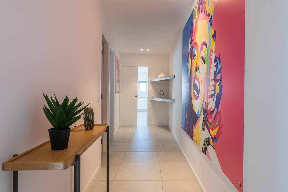 Central Town 2-bedroom Luxury Apartment Albufeira
