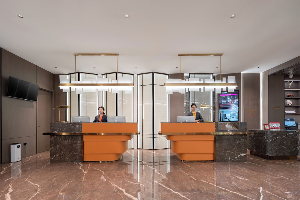 World Hotel Hualian Shoppin Plaza branch