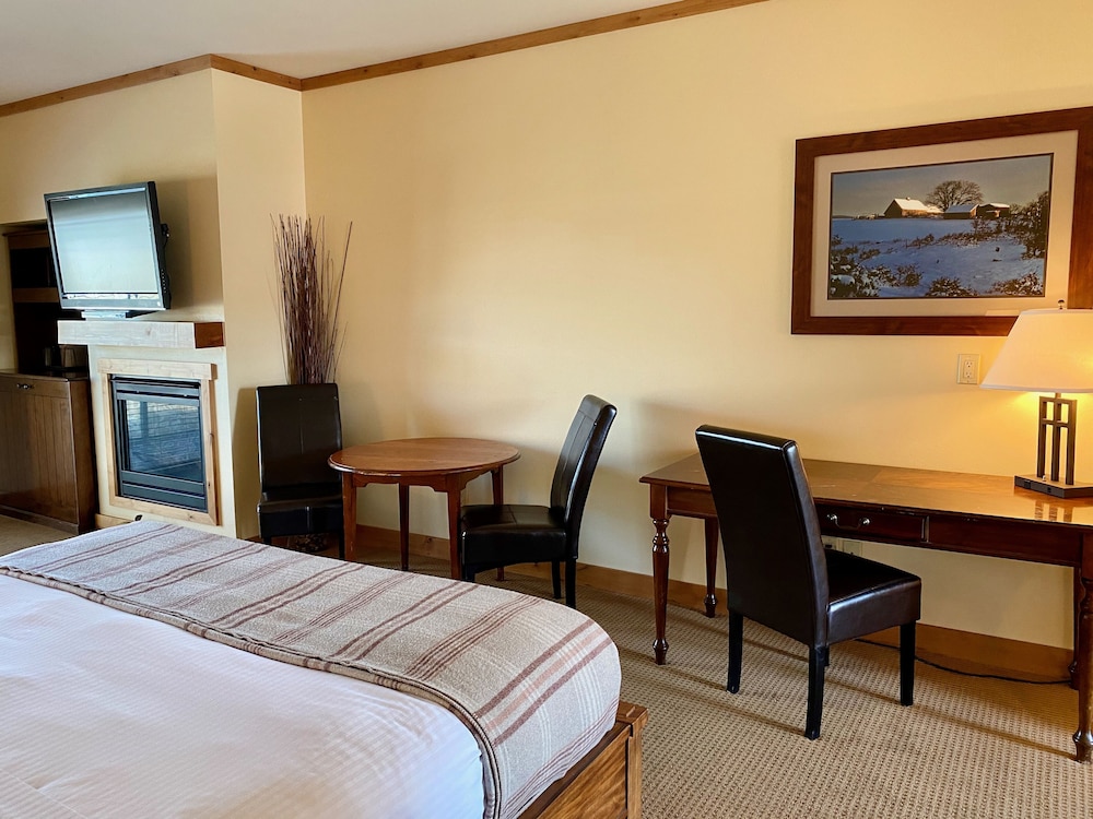 Cousins Country Inn