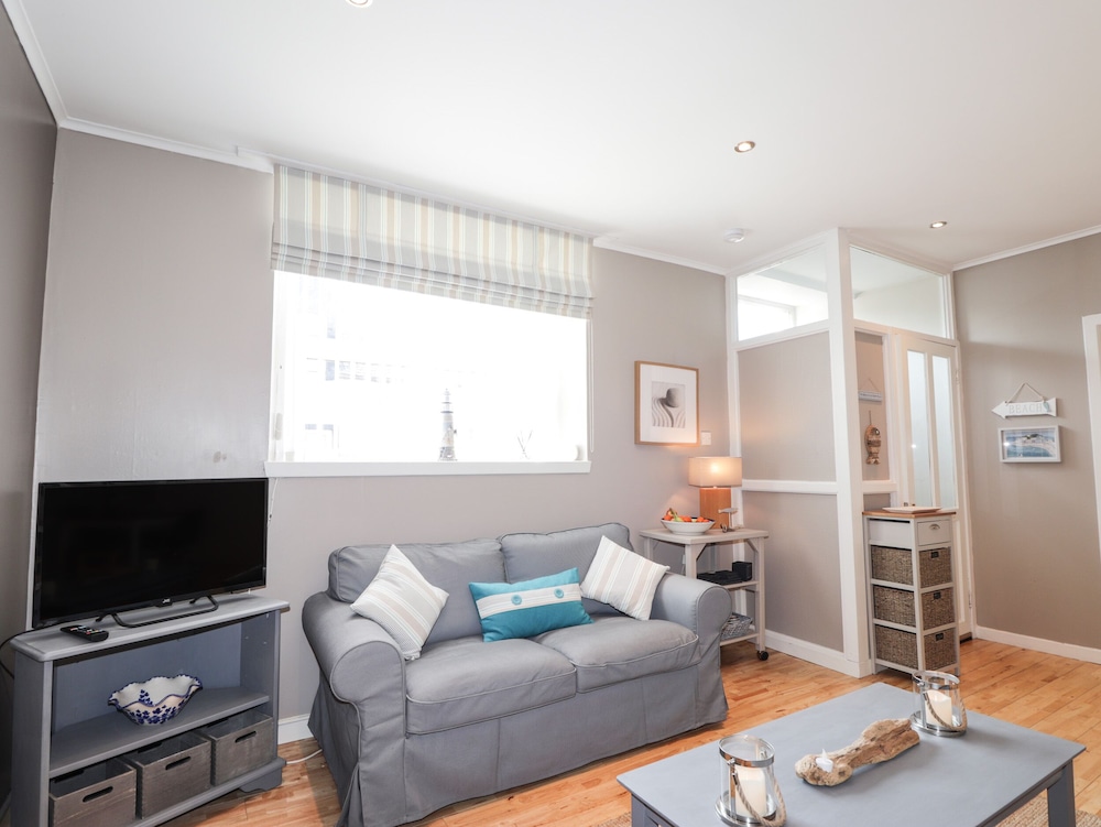 18b New Street