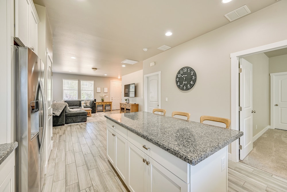 Family-friendly Flagstaff Home Near Hiking Trails!