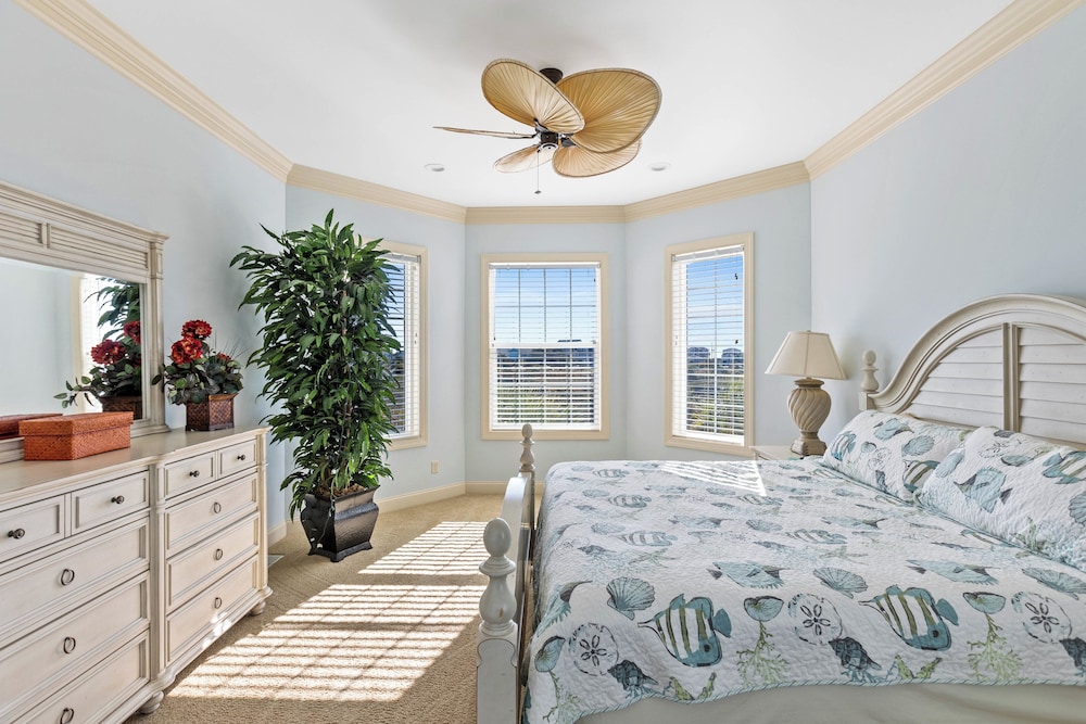 Permuda Private Island by Topsail Realty