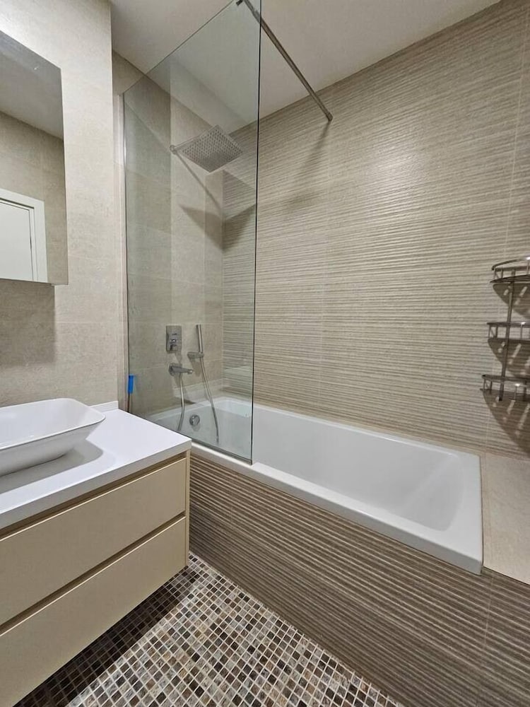Tbilisi Gardens One Bedroom With Pool