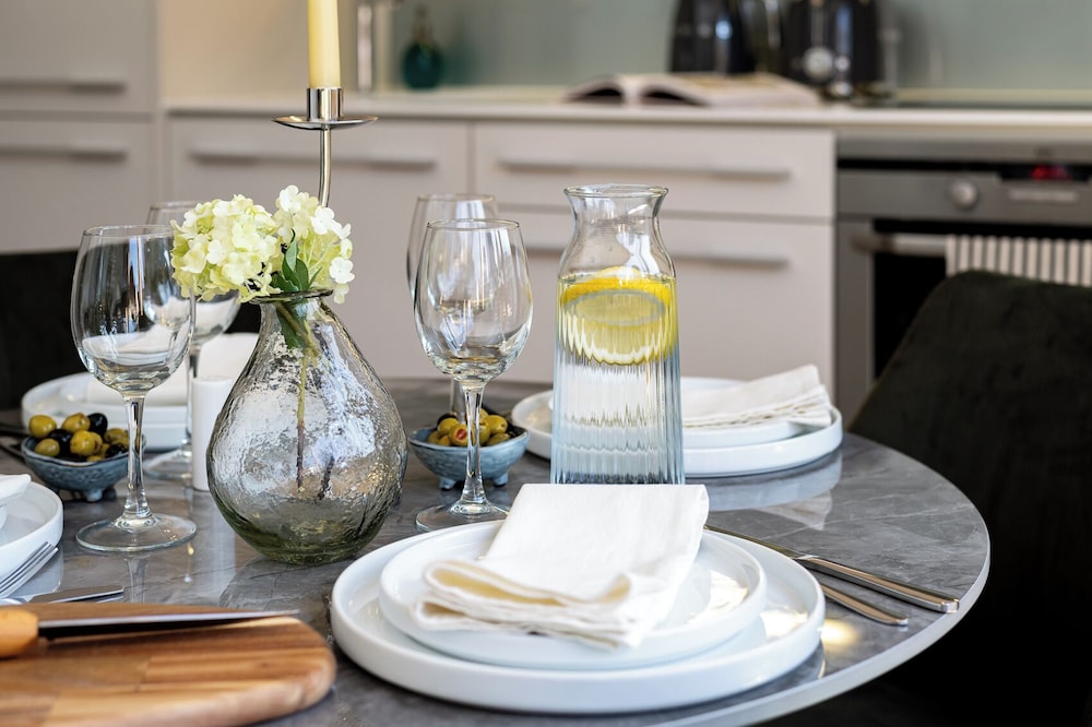 Your Apartment - Liverpool Street