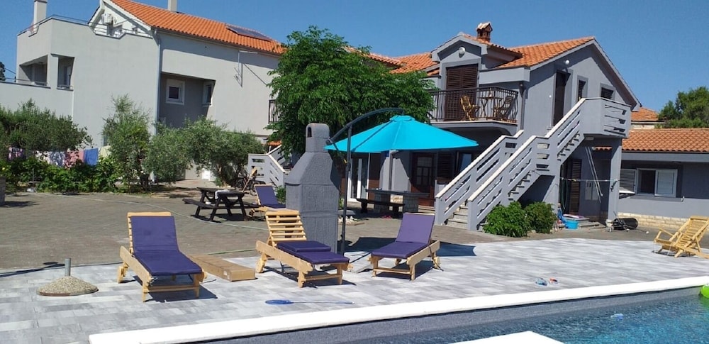 Vojni - With Pool - A2 Jednosobni view 5