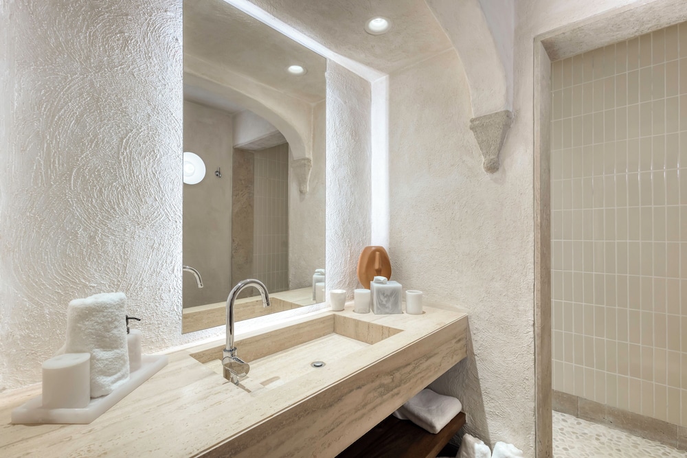 Casa Nima by Lumina