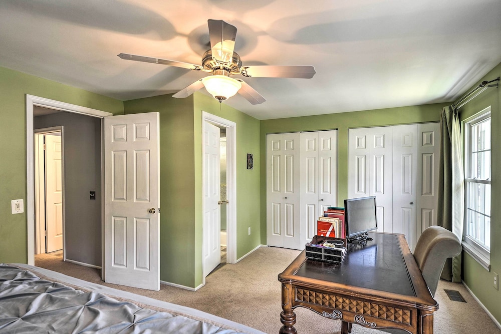 Burke Family Home w/ Deck & Easy City Access! view 2