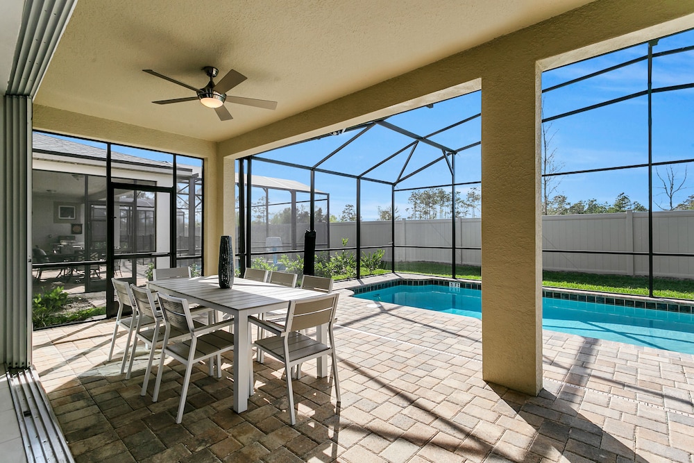9 BD 6,5 BH Pool, Spa & Game Room - Image 2
