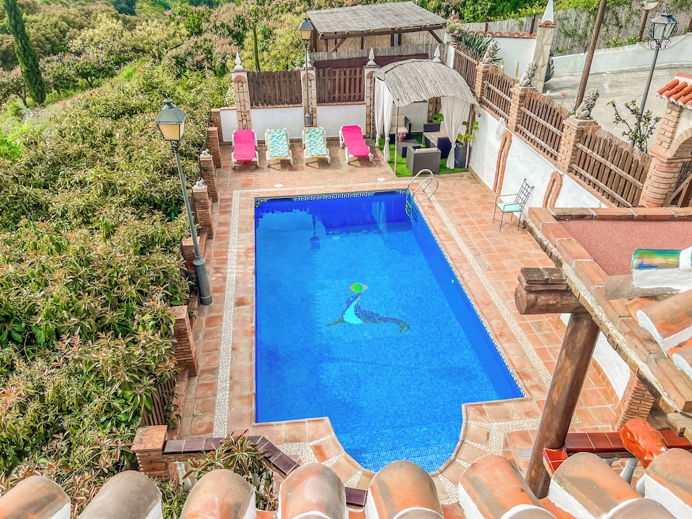 Cd-2253 Two Bedroom Villa With Pool in Frigillana