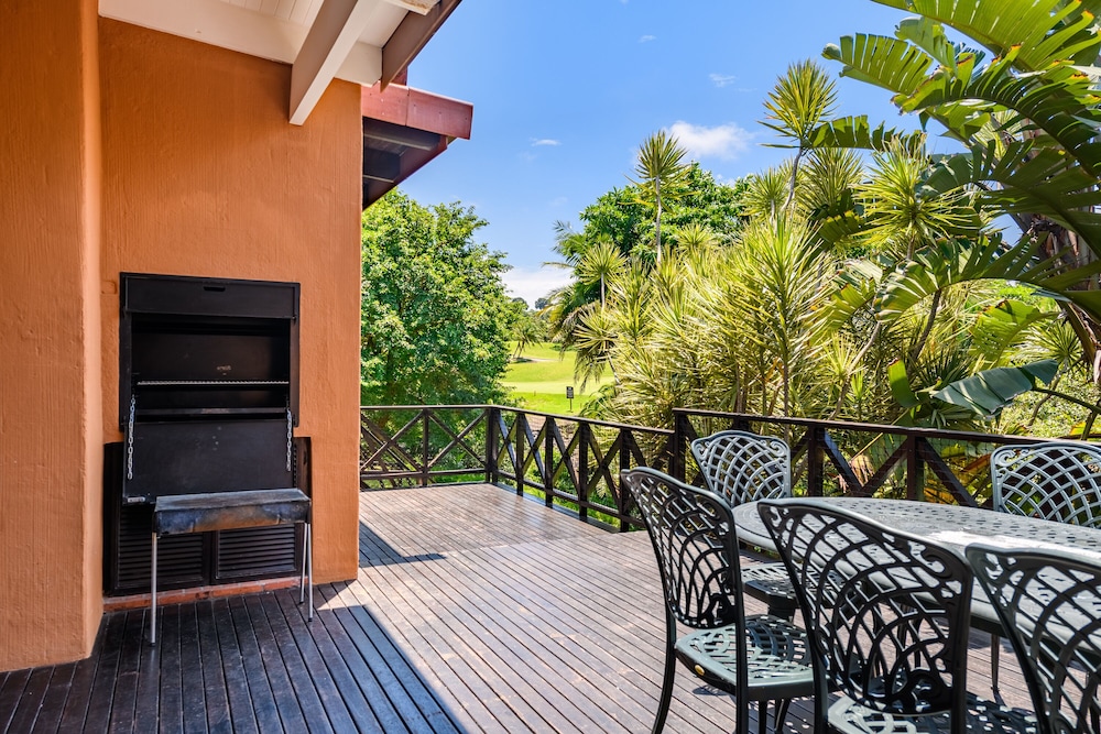San Lameer Villa Rentals  2609 view 4