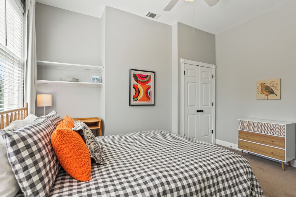 Quiet Historic Corner Home Near Downtown
