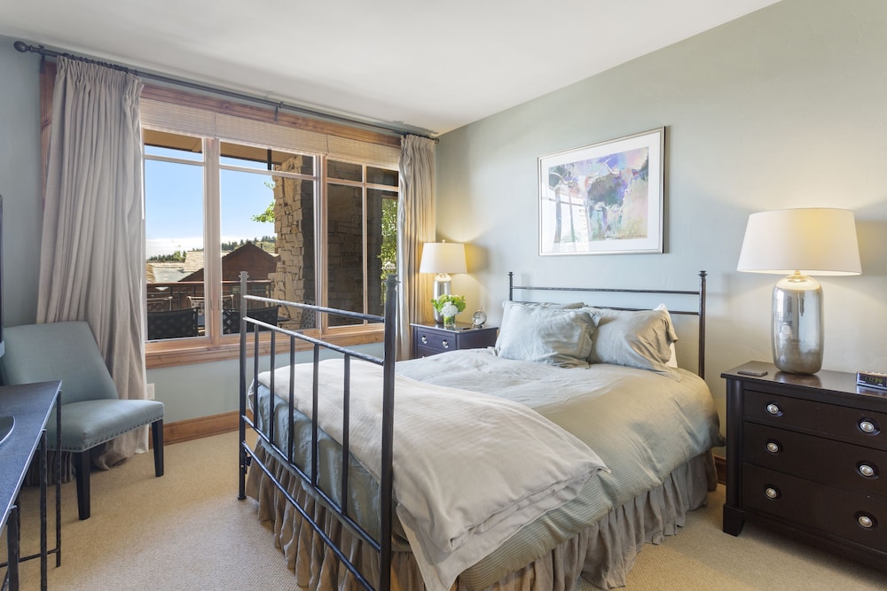 Shooting Star Lodge at Deer Valley Resort - Three Bedroom Residence #101 3 Condo