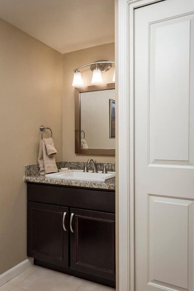 Top Notch By Signature Vacation Rentals