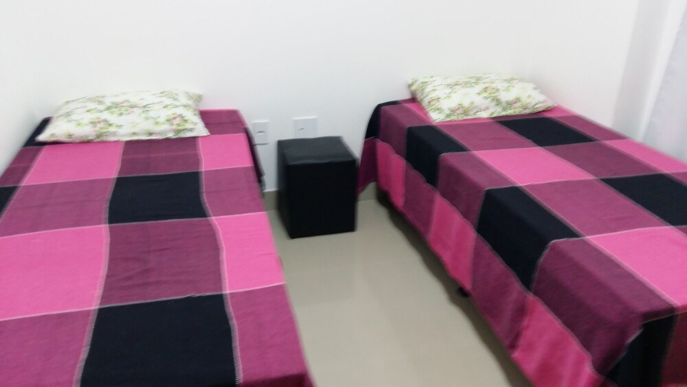Apto alto padrão com piscina