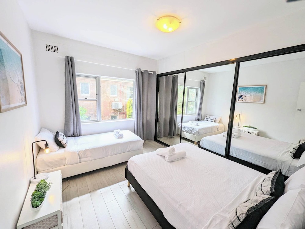 Lotus Stay Manly - Apartment 29C - Image 1