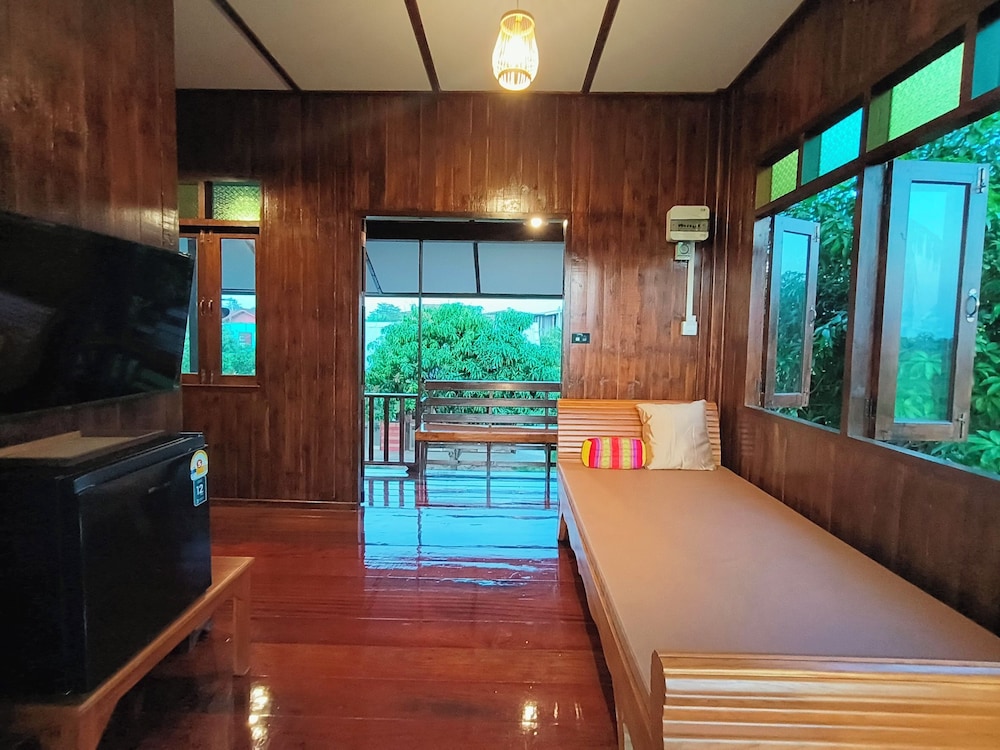 Shine Villa Sukhothai