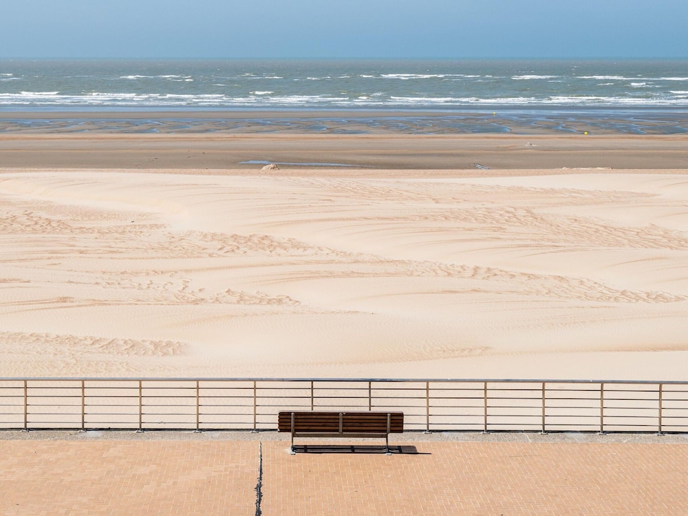 Apartment in Koksijde With Stunning Sea View