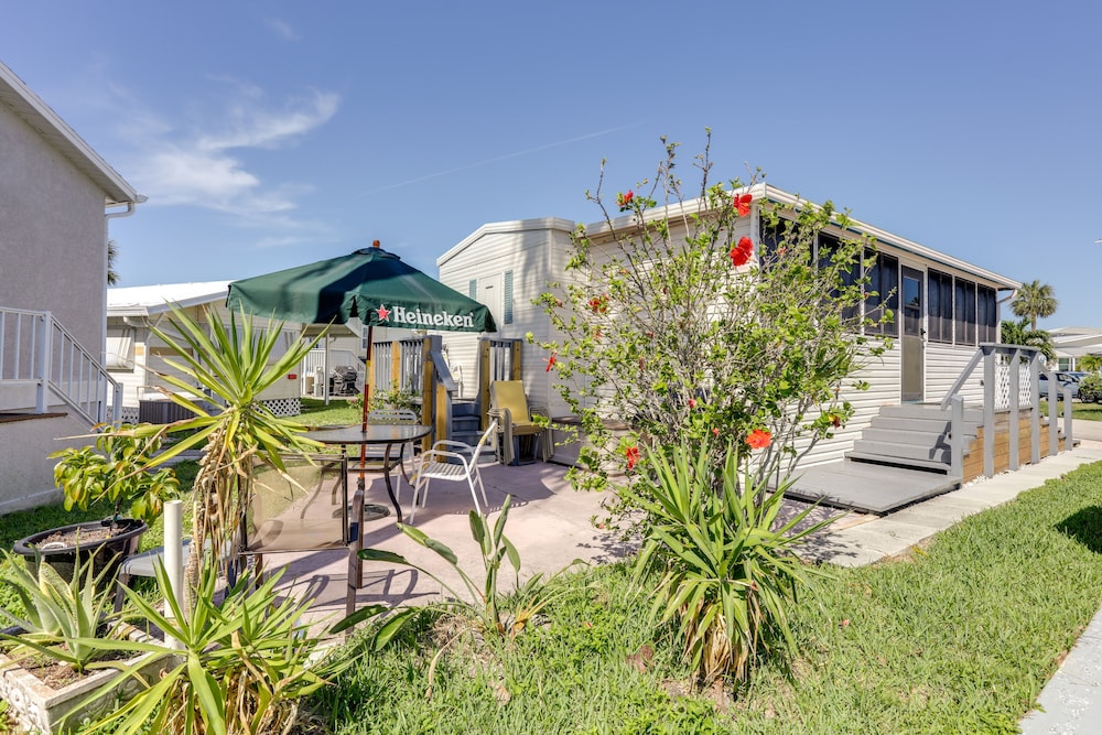 Pool + Hot Tub Access: Home in Jensen Beach! view 2