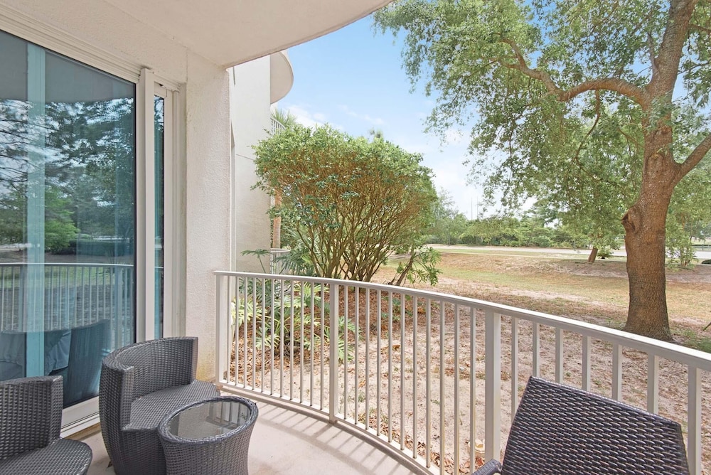 Palms Resort #2108 Jr. 2BR