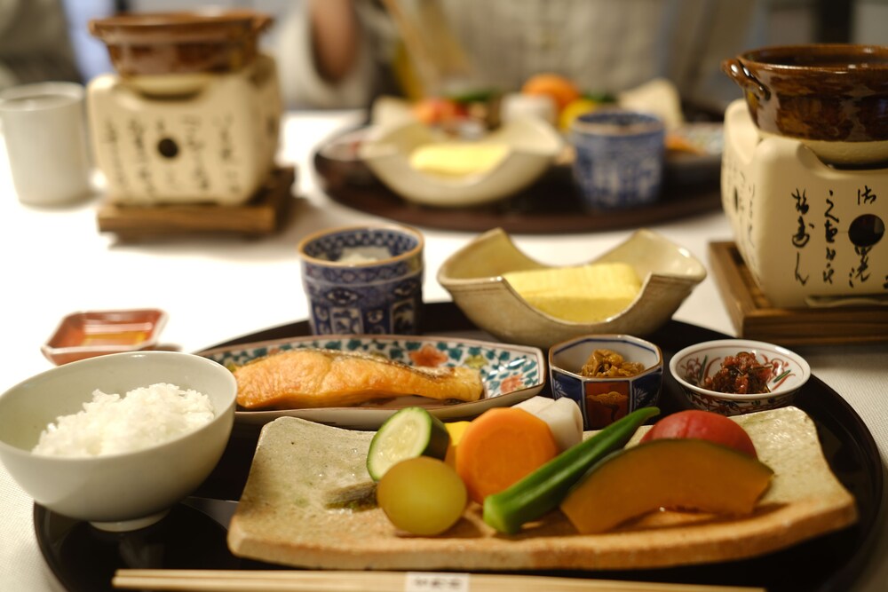 Hachikan