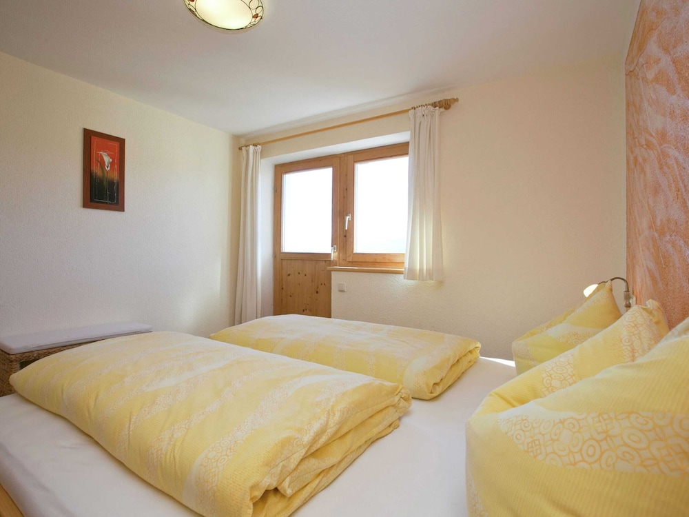Gorgeous Chalet with Hot Tub in Tyrol view 5