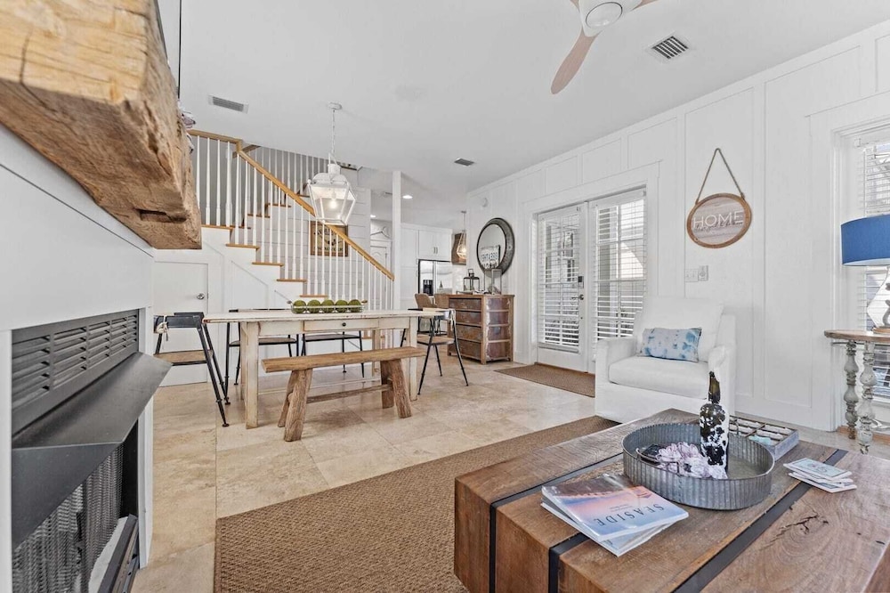 Steps to Rosemary Beach, Pool, Patio w/ Firepit The Salty Perch by Avantstay