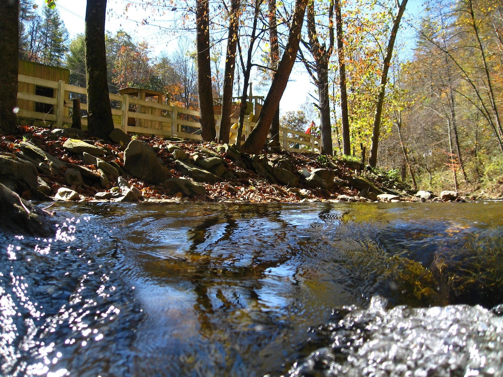 Valle Crucis Farm