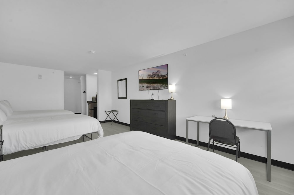 Holmes Suites Inn Columbus Pataskala - I-70 East - Property Image 22