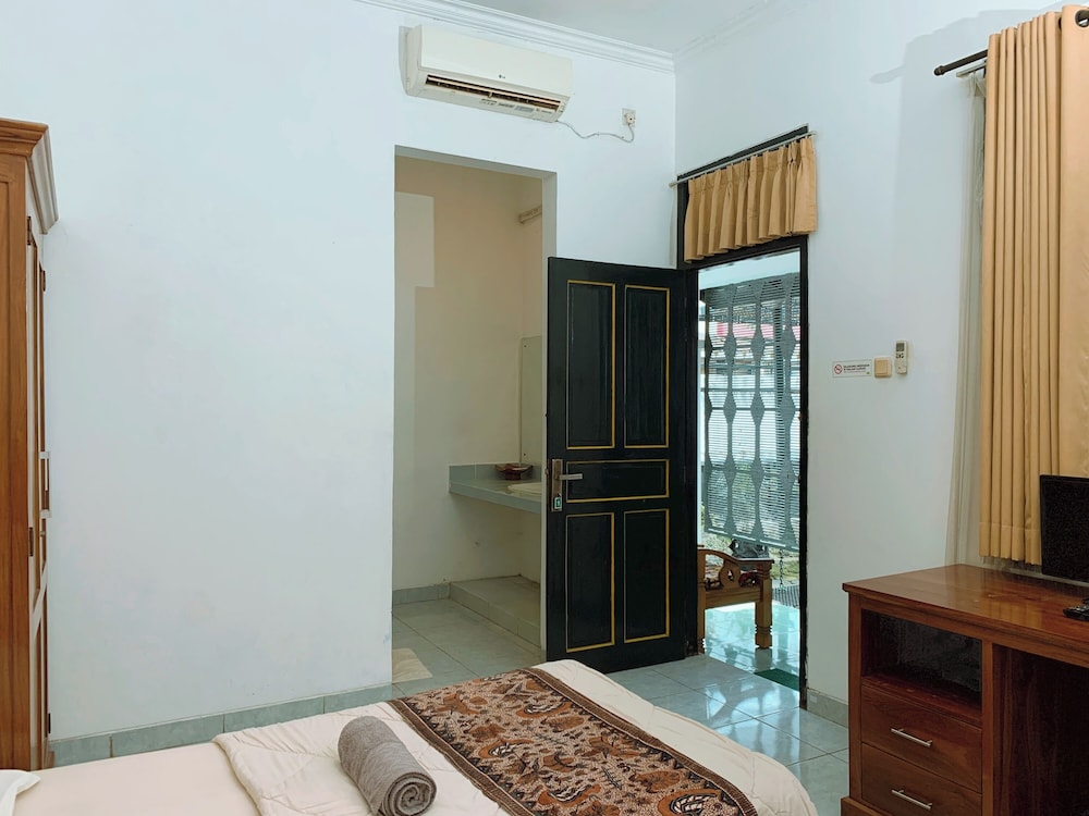 Griya Cemara Homestay