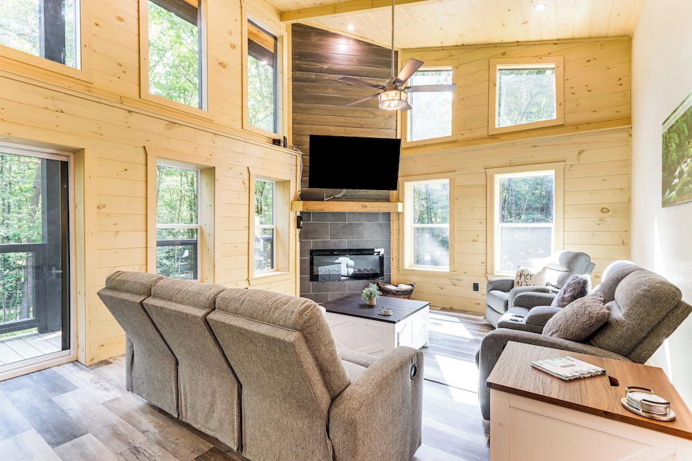 Blue Ridge Adventure Base: Grill, Play, Explore!