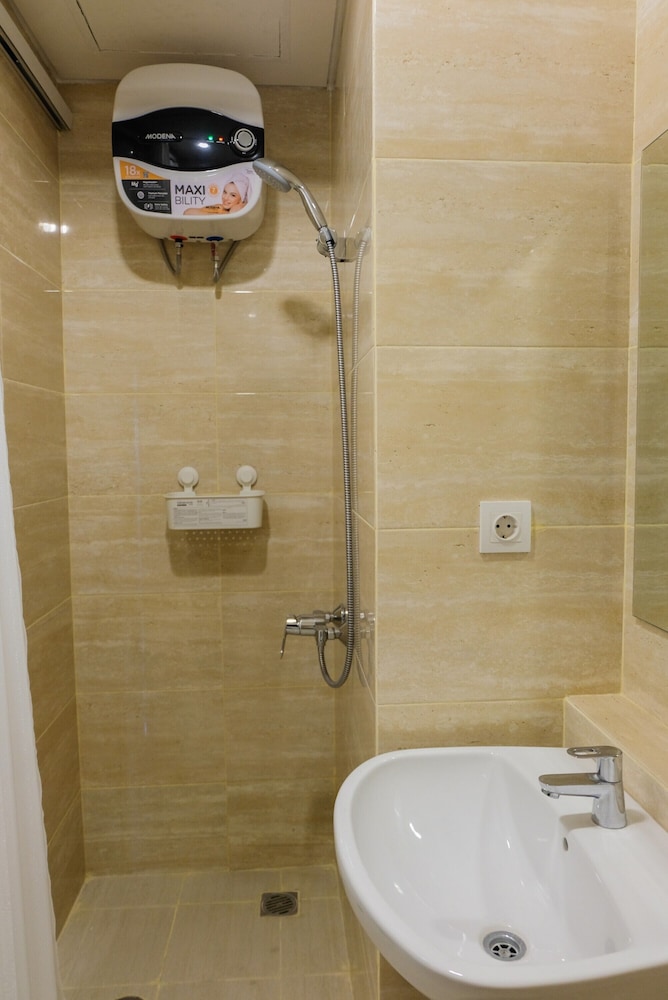 Best Studio Apartment at Springwood Residence