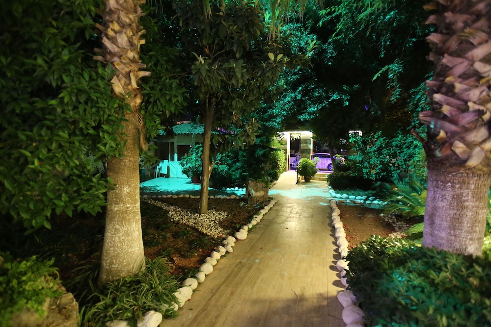 Melissa Moment Apart - Image 10