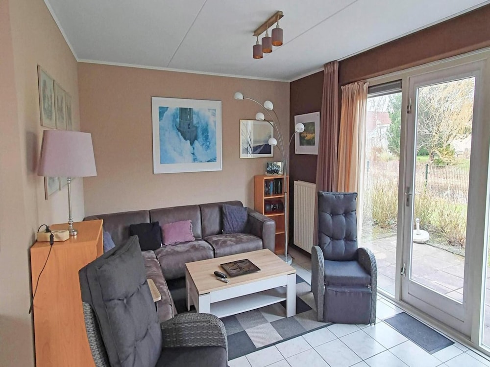 Bungalow in Breskens Near Lighthouse & Beach