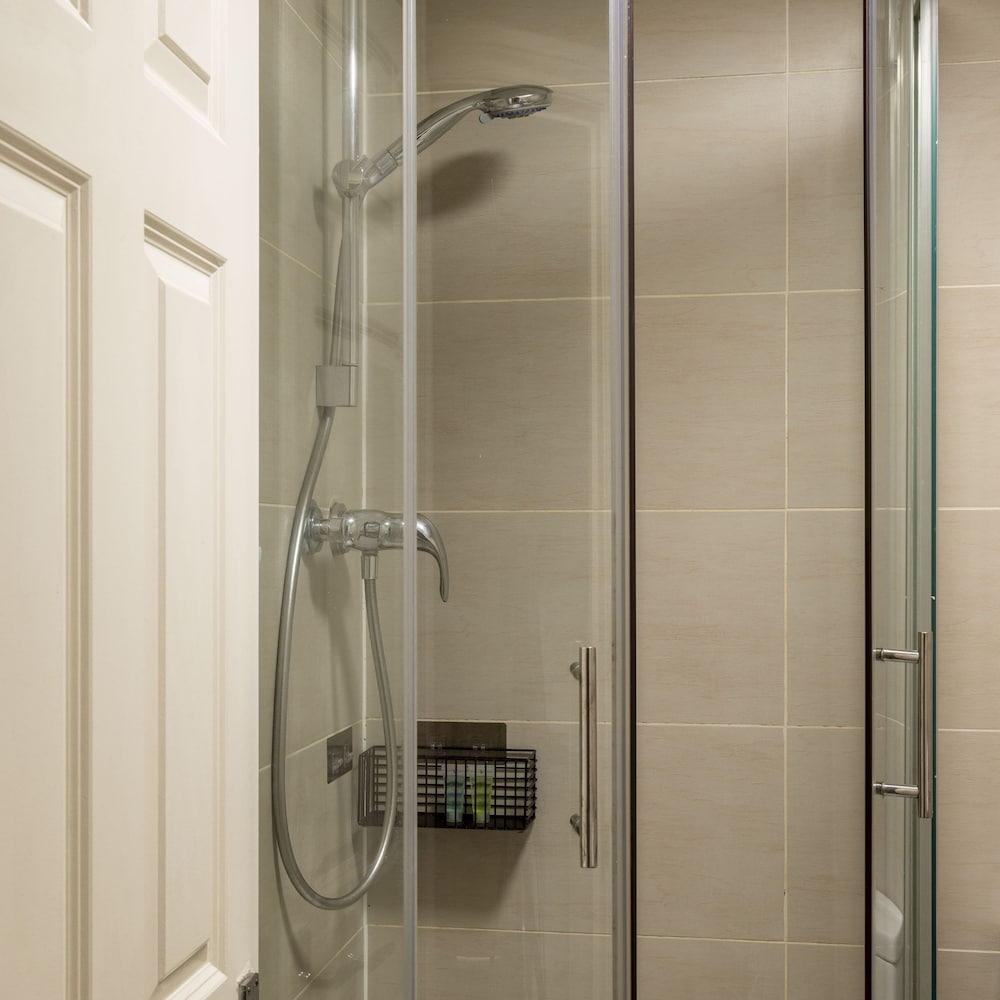 Cosy Studio in Earls Court Flat 17