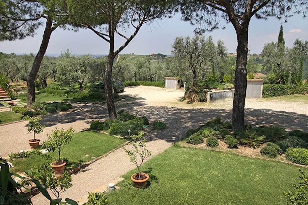 La Rocca Di Montalbino