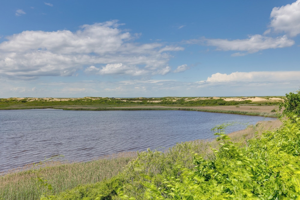 Water-view Beach House in Truro, Great for Groups!