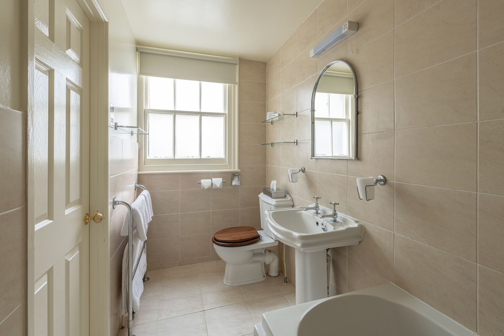 Royal Hotel 43