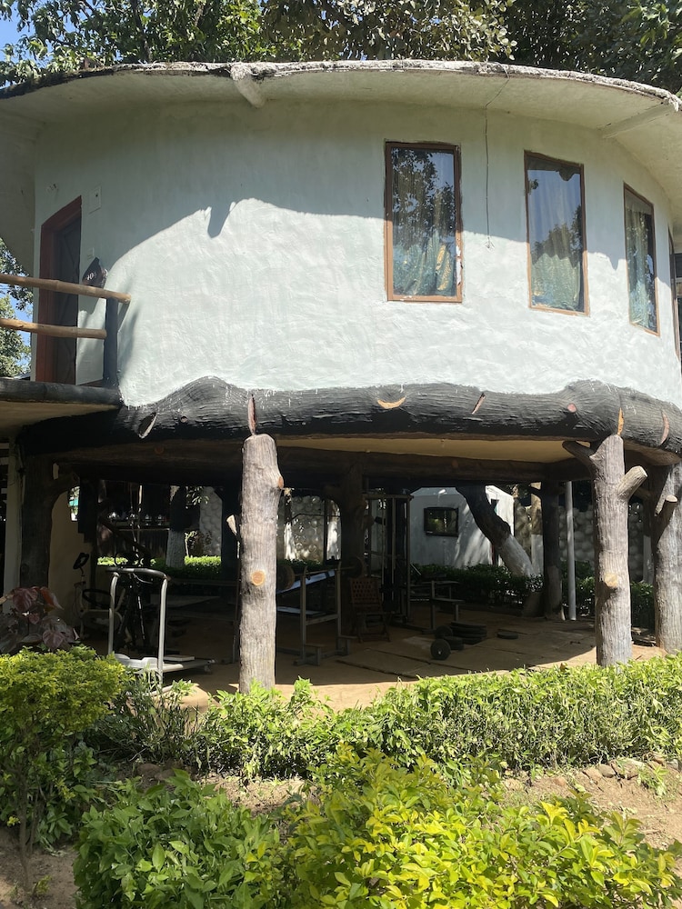 Tigerwoods Kanha Resorts & Spa view 4