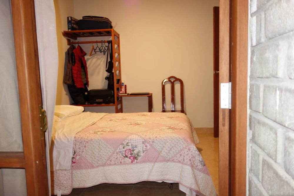 El Bungalow De Gaby view 4