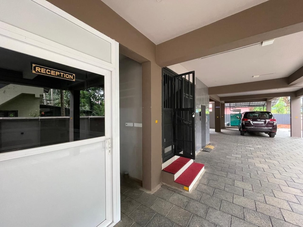 Town Inn Apartments