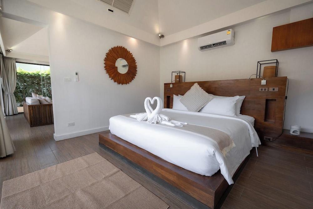 Zaya Beach Club & Resort