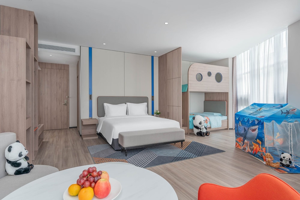 Holiday Inn Express Yinchuan Yuehai by IHG
