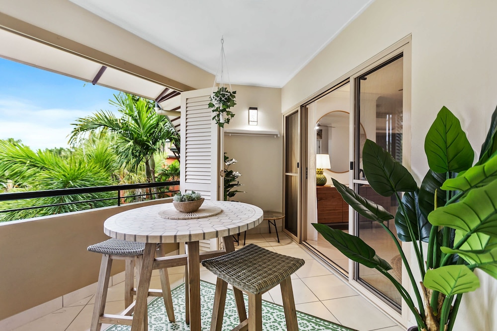 Pineapple Palms - Resort 9 Pools Gym