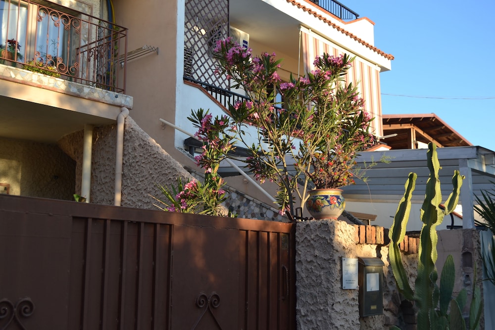 NESEA GUEST ROOMS