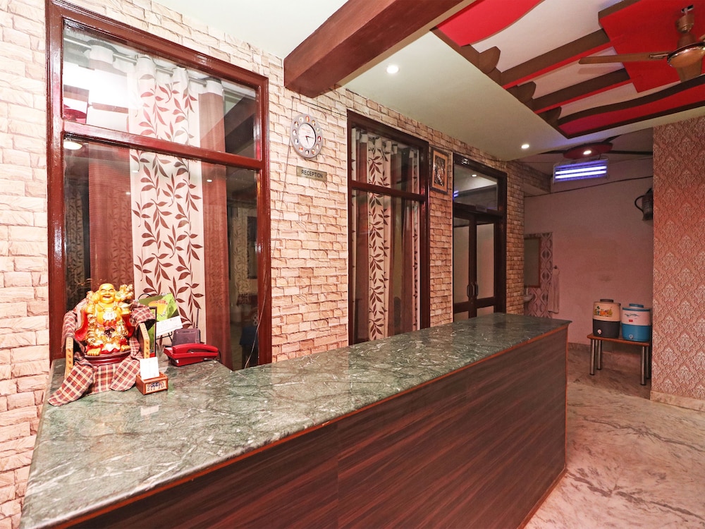OYO 22015 Hotel Lakshya Palace view 3